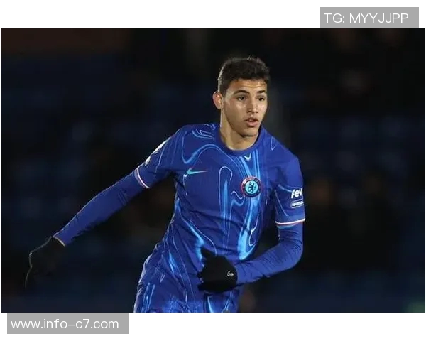 切尔西小将卡莱布威利因伤提前结束租借回归球队接受治疗