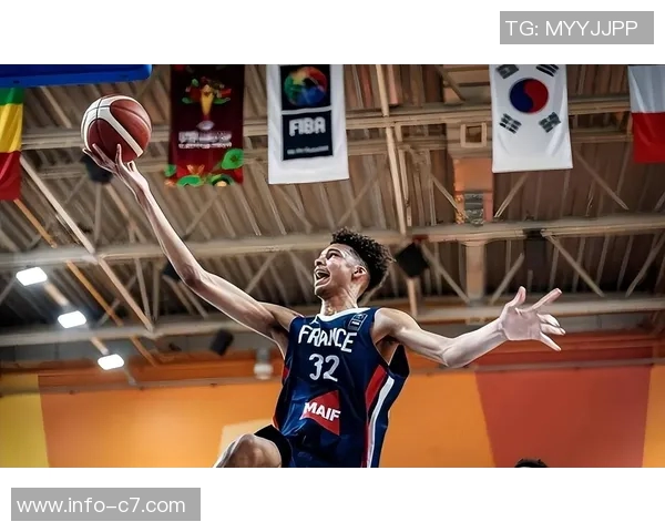 马刺重返巅峰大胜雷霆迎来七连胜时隔六年再创辉煌