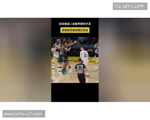 凯塞多同款防守引争议什克鲁莽踩脚裁判视而不见引发热议