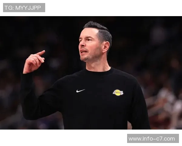 雷迪克承认未能有效执行应对沉退防守策略责任在我 雷迪克承认未能有效执行应对沉退防守策略责任在我